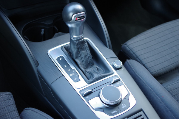 Audi A3 Sportback 1.0 TFSI Sport Lease Edition, LED, Sportstoelen, Camera, Cruise Control