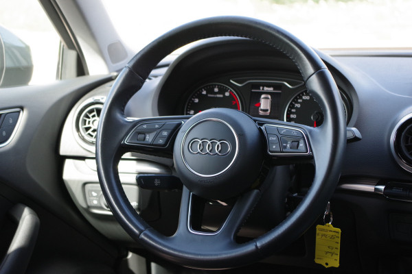 Audi A3 Sportback 1.0 TFSI Sport Lease Edition, LED, Sportstoelen, Camera, Cruise Control