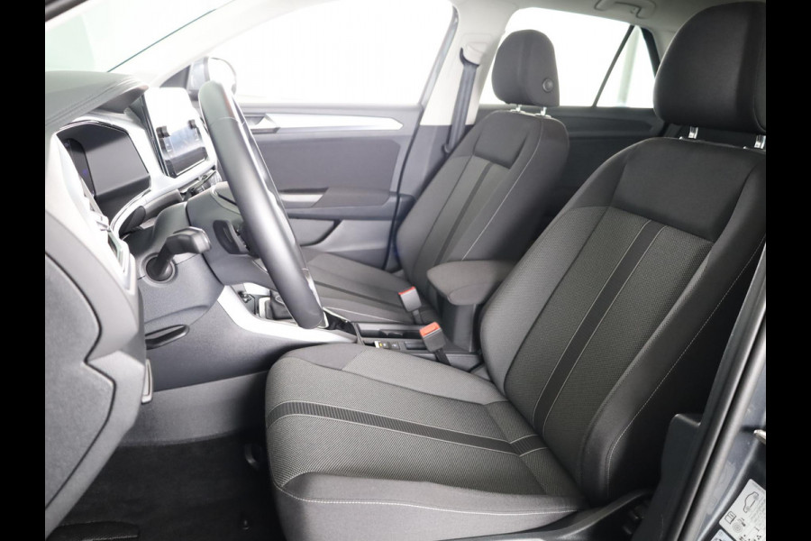 Volkswagen T-Roc 1.5 TSI Life Edition 150 PK DSG | Navigatie | Parkeercamera | Keyless entry |