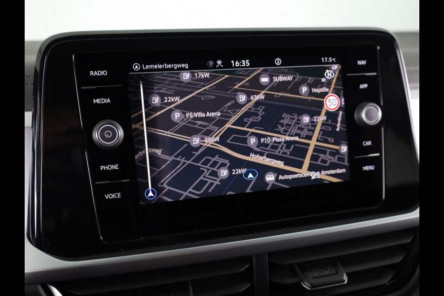 Volkswagen T-Roc 1.5 TSI Life Edition 150 PK DSG | Navigatie | Parkeercamera | Keyless entry |