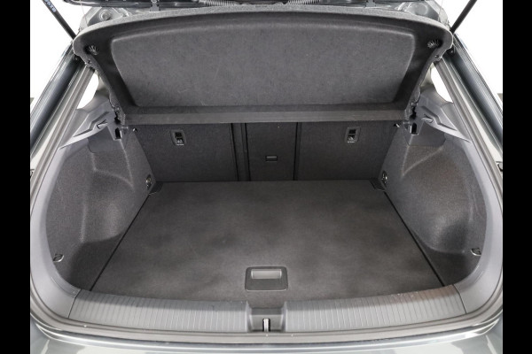 Volkswagen T-Roc 1.5 TSI Life Edition 150 PK DSG | Navigatie | Parkeercamera | Keyless entry |