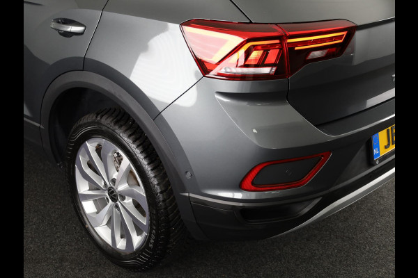 Volkswagen T-Roc 1.5 TSI Life Edition 150 PK DSG | Navigatie | Parkeercamera | Keyless entry |