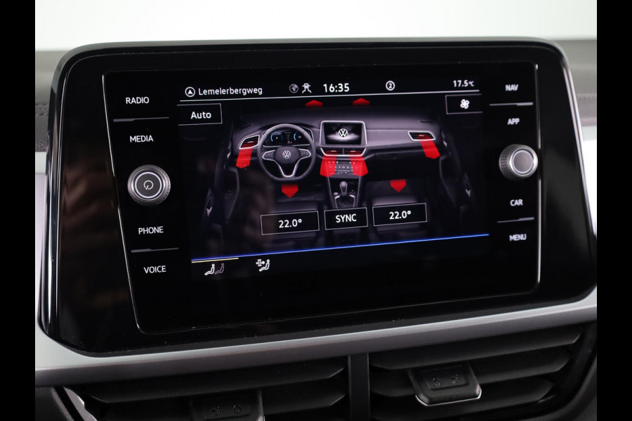 Volkswagen T-Roc 1.5 TSI Life Edition 150 PK DSG | Navigatie | Parkeercamera | Keyless entry |