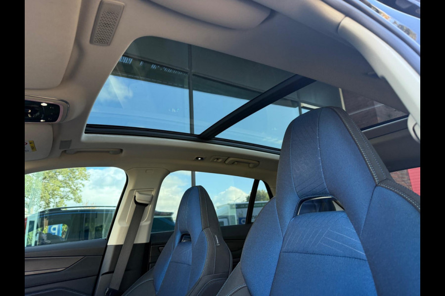 Lynk & Co 01 1.5 - Automaat - Pano/Schuifdak - Winterpakket - Org.NL