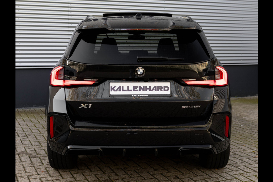BMW X1 sDrive18i M-Sport Pro - Pano - Trekhaak - Driving Ass Plus - Harman Kardon