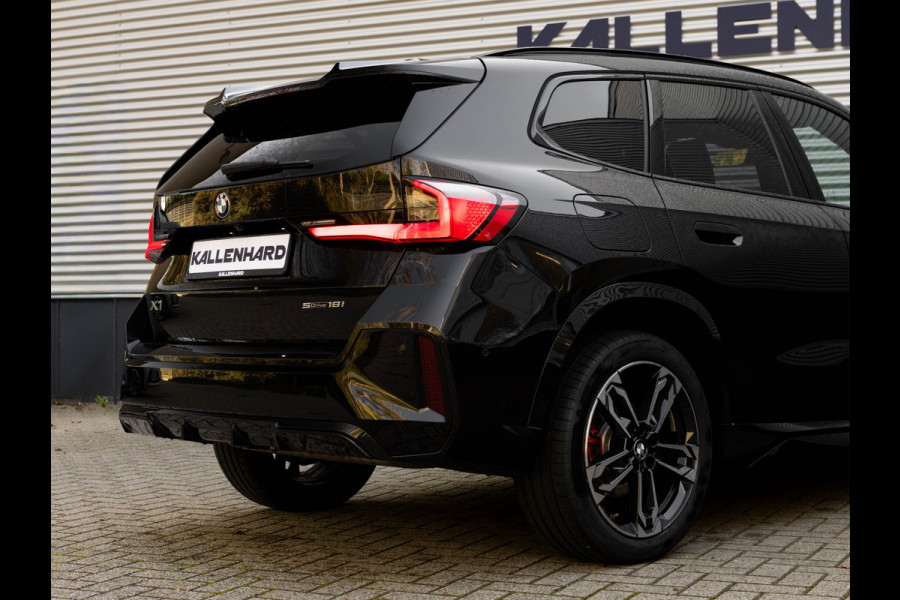 BMW X1 sDrive18i M-Sport Pro - Pano - Trekhaak - Driving Ass Plus - Harman Kardon