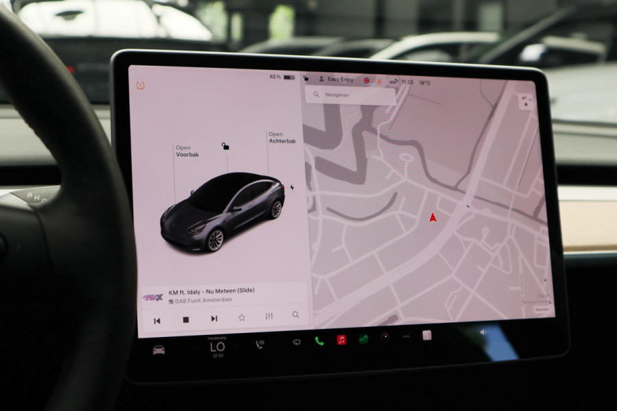 Tesla Model 3 Long Range AWD Dual Motor 75 kWh Autopilot ACC 360° Stuurverwarming Leer PDC Navi Panoramadak Elektr. achterklep Stoelverwarming voor & achter Climate voor & achter LM velgen BTW auto! Nieuw!