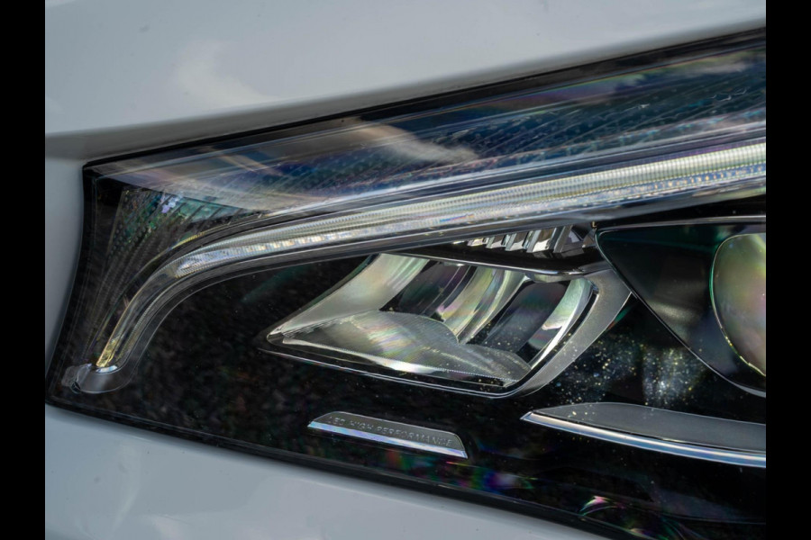 Mercedes-Benz CLA-Klasse 180 Business Solution AMG / Led / Navi / Camera / Carplay / Cruise