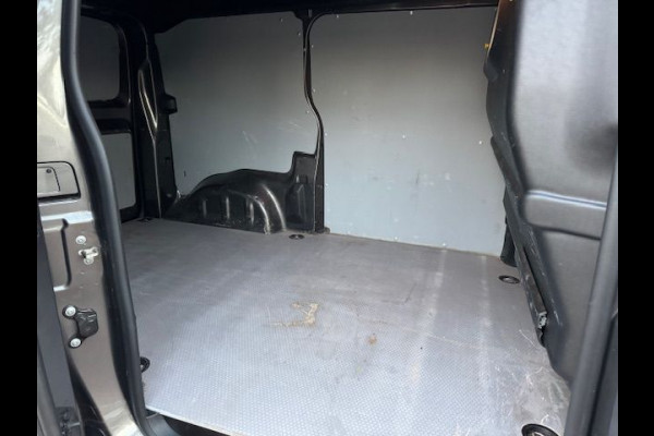 Opel Vivaro 2.0 CDTI 145pk Euro 6 L2 H1 Edition 3Persoons Airco,Cruisecontrol,Navigatie Nette Auto Opel Vivaro 2.0 CDTI 145pk Euro 6 L2 H1 Edition 3Persoons Airco,Cruisecontrol,Navigatie Nette Auto