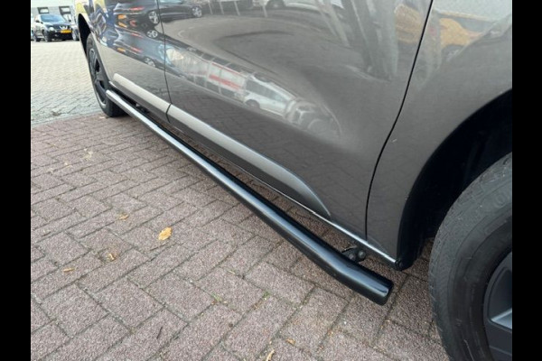 Opel Vivaro 2.0 CDTI 145pk Euro 6 L2 H1 Edition 3Persoons Airco,Cruisecontrol,Navigatie Nette Auto Opel Vivaro 2.0 CDTI 145pk Euro 6 L2 H1 Edition 3Persoons Airco,Cruisecontrol,Navigatie Nette Auto