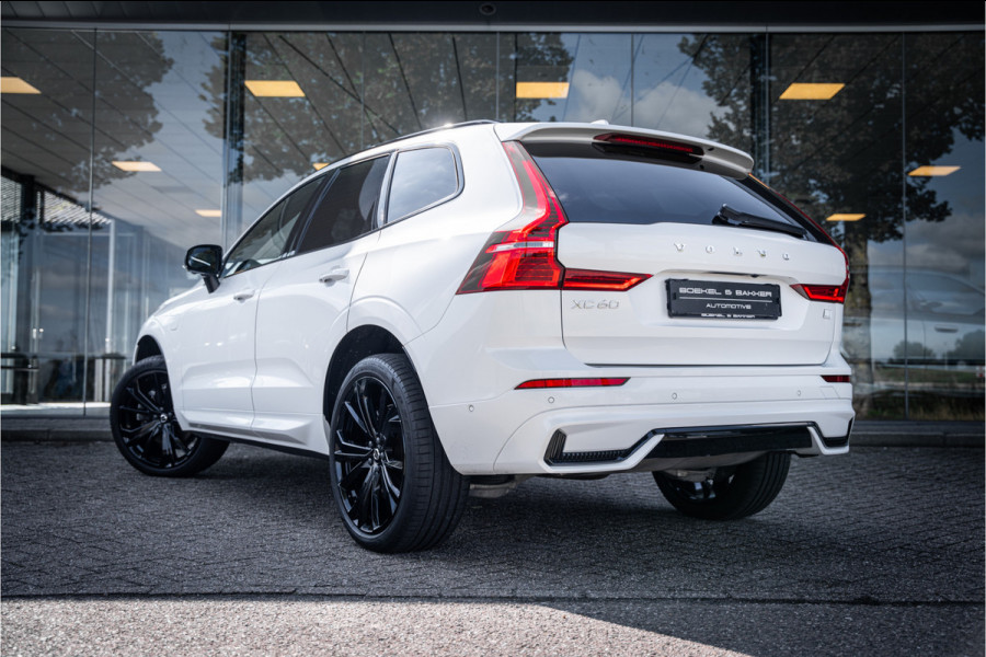 Volvo XC60 2.0 T6 Recharge AWD R-Design ** Luchtvering ** Panodak ** 360 HUD ** Trekhaak