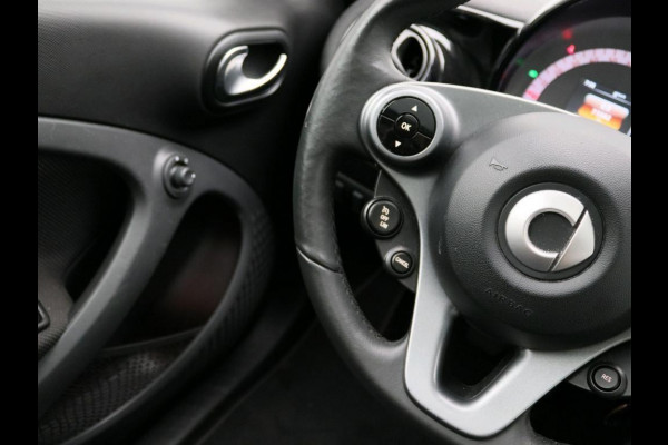 Smart Forfour EQ Aut. Comfort Plus | Camera | Sfeer Verlichting | Leder | ECC |