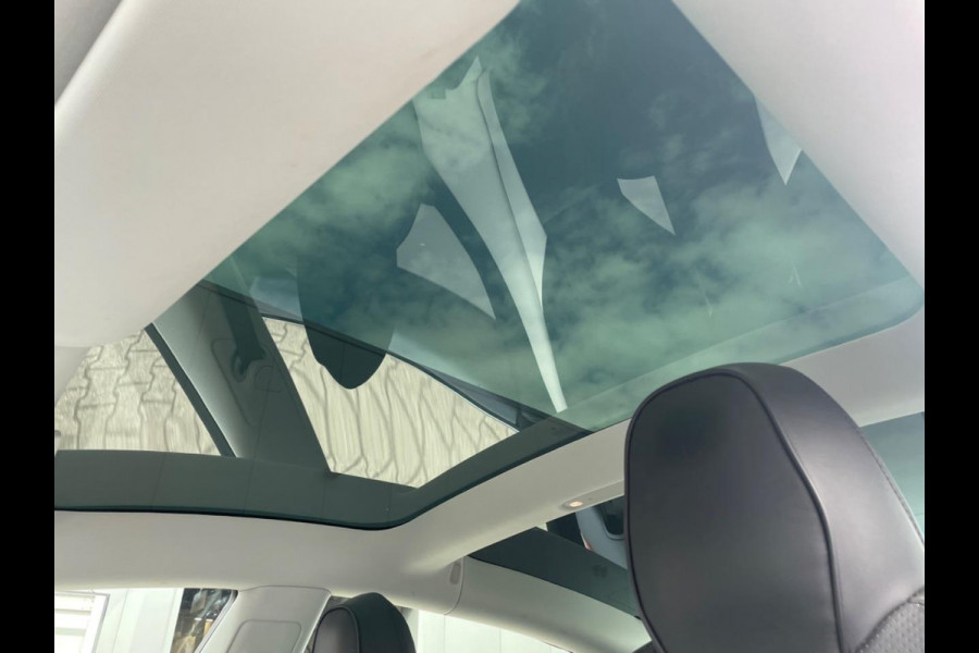 Tesla Model 3 Range Plus Aut. | 19inch ALU | Panorama | Leder | Navi | Camera