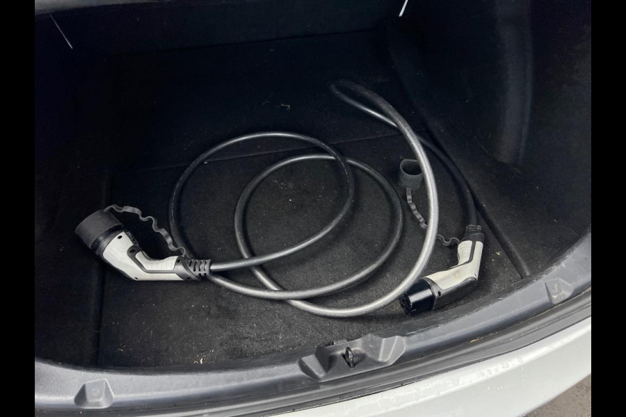 Tesla Model 3 Performance AWD 75 kWh | Autopilot | Panorama | Leder |