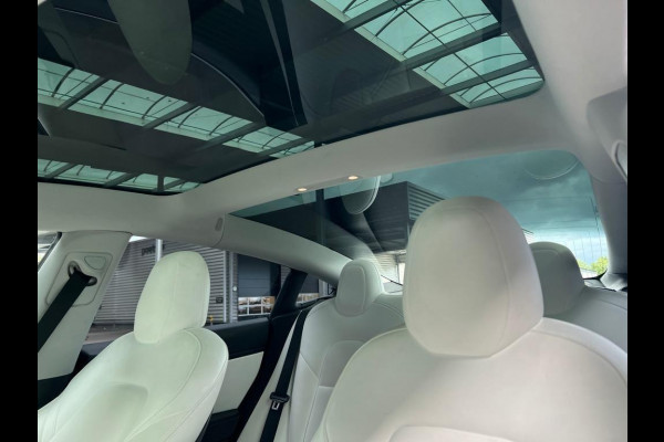 Tesla Model 3 Performance AWD 75 kWh | Autopilot | Panorama | Leder |