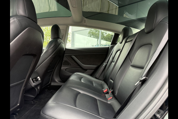 Tesla Model 3 Performance Dual AWD Navi | Camera | Panorama | Autoilot | Panorama | Leder | 20 Inch |