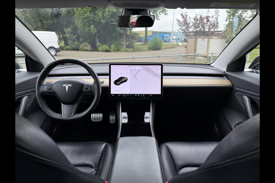 Tesla Model 3 Performance Dual AWD Navi | Camera | Panorama | Autoilot | Panorama | Leder | 20 Inch |