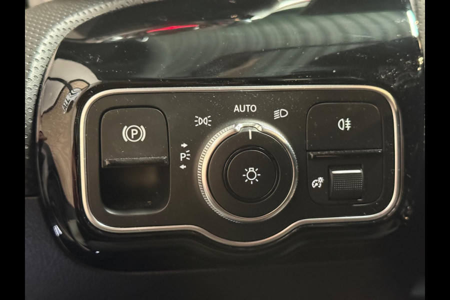 Mercedes-Benz A-Klasse AMG 35 4MATIC Edition One | Pano | Standkachel | Keyless | ACC | HUD | Burmester