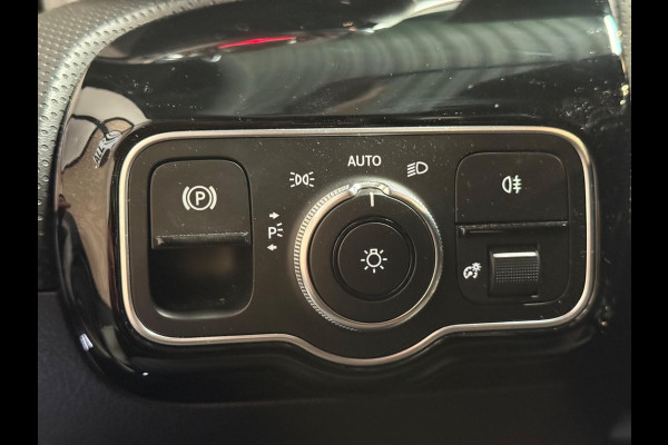 Mercedes-Benz A-Klasse AMG 35 4MATIC Edition One | Pano | Standkachel | Keyless | ACC | HUD | Burmester
