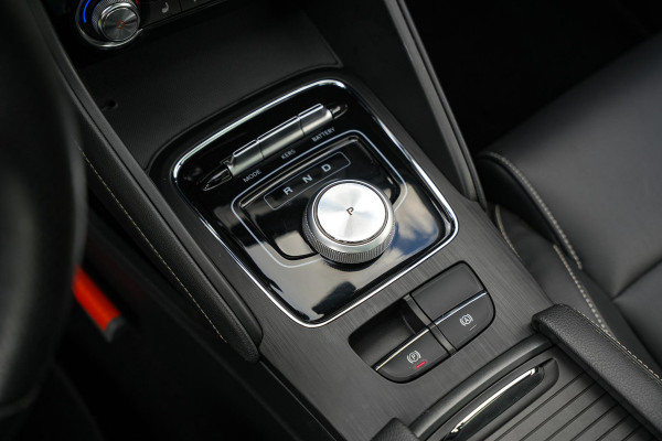 MG Mg Zs EV Luxury 45 kWh Panodak Camera Adaptive Cruise Keyless Leer Navigatie Carplay
