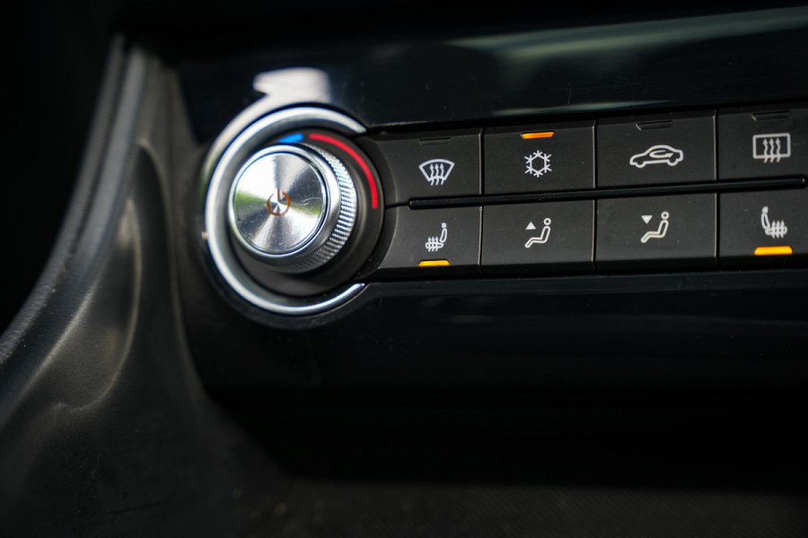 MG Mg Zs EV Luxury 45 kWh Panodak Camera Adaptive Cruise Keyless Leer Navigatie Carplay