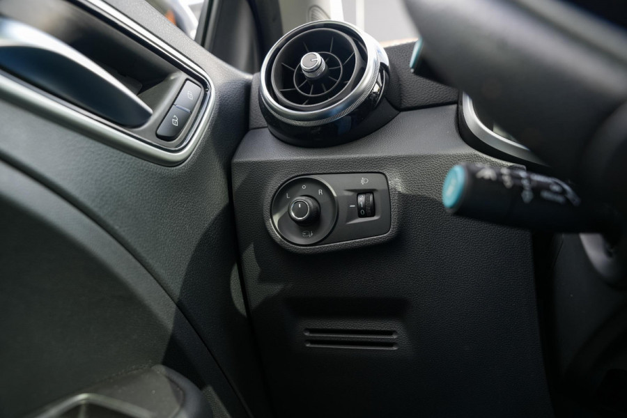 MG Mg Zs EV Luxury 45 kWh Panodak Camera Adaptive Cruise Keyless Leer Navigatie Carplay