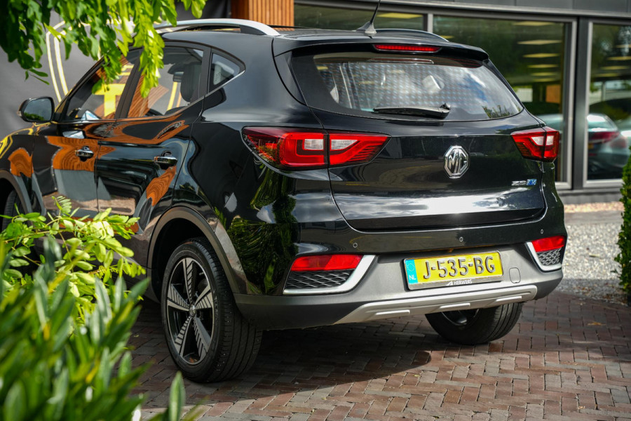 MG Mg Zs EV Luxury 45 kWh Panodak Camera Adaptive Cruise Keyless Leer Navigatie Carplay