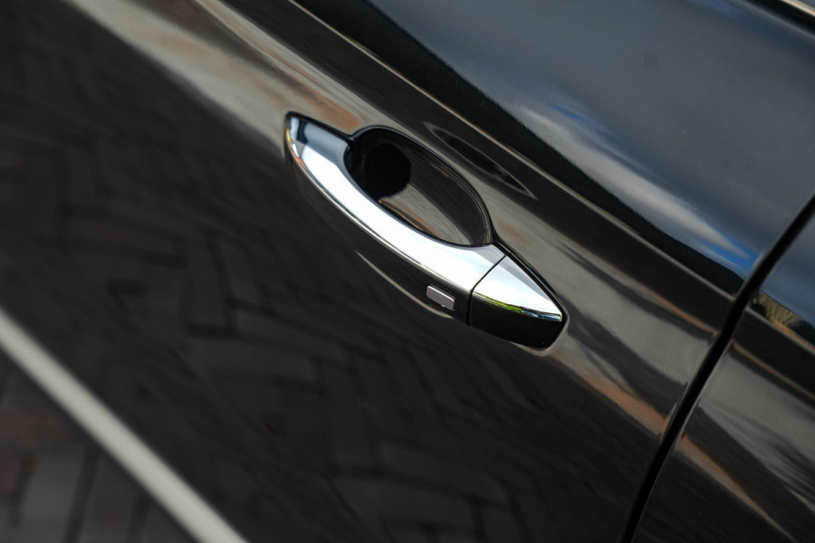 MG Mg Zs EV Luxury 45 kWh Panodak Camera Adaptive Cruise Keyless Leer Navigatie Carplay