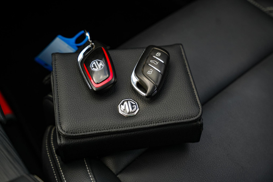 MG Mg Zs EV Luxury 45 kWh Panodak Camera Adaptive Cruise Keyless Leer Navigatie Carplay