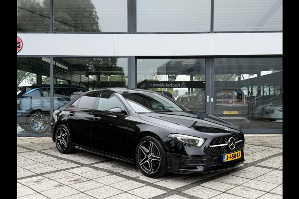 Mercedes-Benz A-Klasse 180d Aut. Business Sol. AMG | Panorama | Mood Light Sfeer | Burmester | Memory | Multi Beam | Full