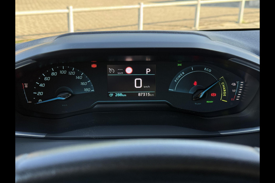 Peugeot e-208 EV Aut. Active Pack 50 kWh | Navi | Carplay | Stoel Verwarming | Cruise Control |