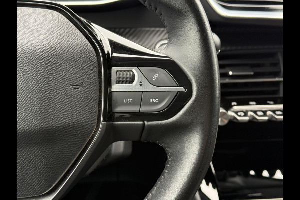 Peugeot e-208 EV Aut. Allure 50 kWh | Navi | Camera | Carplay |