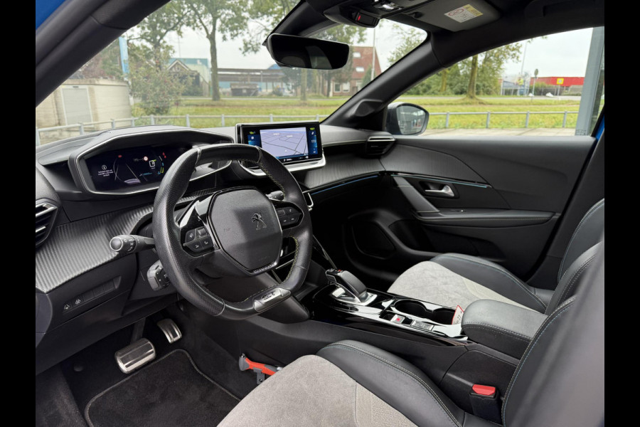 Peugeot e-208 EV GT Aut, 350 50 kWh | Navi | Camera | Carplay |