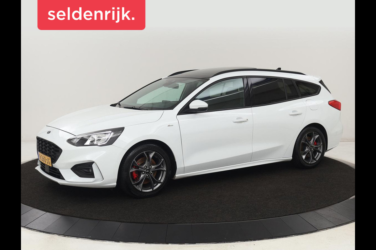 Ford Focus 1.0 EcoBoost Hybrid ST Line X Business | Panoramadak | Trekhaak | Head-up | Carplay | Camera | Stuurverwarming | Stoelverwarming | Adaptive cruise | LMV 17 inch | Sportstoelen Ford Focus 1.0 EcoBoost Hybrid ST Line X Business | Panoramadak | Trekhaak | Head-up | Carplay | Camera | Stuurverwarming | Stoelverwarming | Adaptive cruise | LMV 17 inch | Sportstoelen