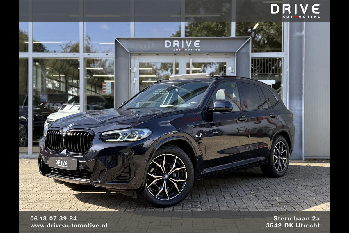 BMW X3 xDrive30e High Ex. M-Sport|SOH95%|Pano|Laser|HUD|360Cam|HiFi|Carbon zwart BMW X3 xDrive30e High Ex. M-Sport|SOH95%|Pano|Laser|HUD|360Cam|HiFi|Carbon zwart
