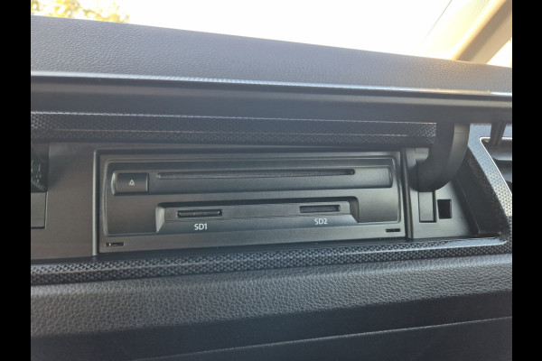 Volkswagen Touran 1.5 TSI Automaat Comfortline Business 7p LEd,Panorama,Nav/Camera Volkswagen Touran 1.5 TSI Automaat Comfortline Business 7p LEd,Panorama,Nav/Camera