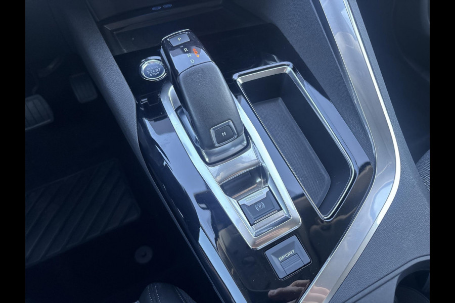 Peugeot 3008 1.2 PureTech Blue Lease Premium  | automaat | navigatie | 19" velgen | trekhaak | nieuwe distributieriem Peugeot 3008 1.2 PureTech Blue Lease Premium  | automaat | navigatie | 19" velgen | trekhaak | nieuwe distributieriem