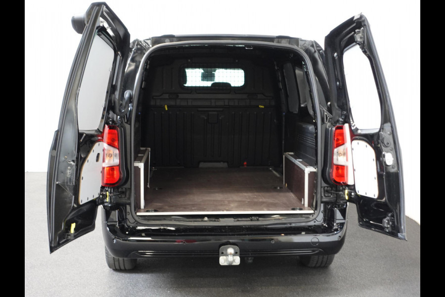 Citroën Berlingo 130PK Automaat L2 Navigatie Apple carplay/ Android Auto Cruise control Trekhaak parkeersensoren 3-Zits Euro6 Citroën Berlingo 130PK Automaat L2 Navigatie Apple carplay/ Android Auto Cruise control Trekhaak parkeersensoren 3-Zits Euro6