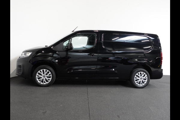 Citroën Berlingo 130PK Automaat L2 Navigatie Apple carplay/ Android Auto Cruise control Trekhaak parkeersensoren 3-Zits Euro6 Citroën Berlingo 130PK Automaat L2 Navigatie Apple carplay/ Android Auto Cruise control Trekhaak parkeersensoren 3-Zits Euro6