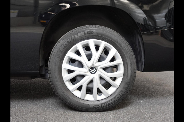 Citroën Berlingo 130PK Automaat L2 Navigatie Apple carplay/ Android Auto Cruise control Trekhaak parkeersensoren 3-Zits Euro6 Citroën Berlingo 130PK Automaat L2 Navigatie Apple carplay/ Android Auto Cruise control Trekhaak parkeersensoren 3-Zits Euro6