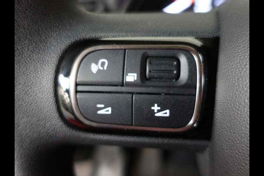 Citroën Berlingo 130PK Automaat L2 Navigatie Apple carplay/ Android Auto Cruise control Trekhaak parkeersensoren 3-Zits Euro6 Citroën Berlingo 130PK Automaat L2 Navigatie Apple carplay/ Android Auto Cruise control Trekhaak parkeersensoren 3-Zits Euro6