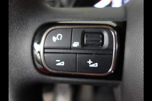 Citroën Berlingo 130PK Automaat L2 Navigatie Apple carplay/ Android Auto Cruise control Trekhaak parkeersensoren 3-Zits Euro6 Citroën Berlingo 130PK Automaat L2 Navigatie Apple carplay/ Android Auto Cruise control Trekhaak parkeersensoren 3-Zits Euro6