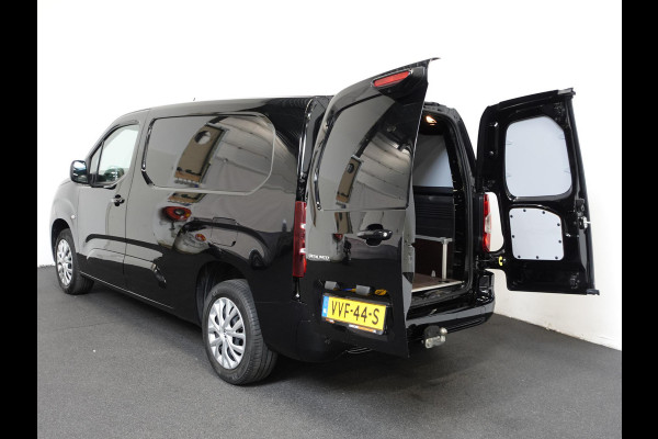 Citroën Berlingo 130PK Automaat L2 Navigatie Apple carplay/ Android Auto Cruise control Trekhaak parkeersensoren 3-Zits Euro6 Citroën Berlingo 130PK Automaat L2 Navigatie Apple carplay/ Android Auto Cruise control Trekhaak parkeersensoren 3-Zits Euro6