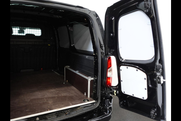 Citroën Berlingo 130PK Automaat L2 Navigatie Apple carplay/ Android Auto Cruise control Trekhaak parkeersensoren 3-Zits Euro6 Citroën Berlingo 130PK Automaat L2 Navigatie Apple carplay/ Android Auto Cruise control Trekhaak parkeersensoren 3-Zits Euro6