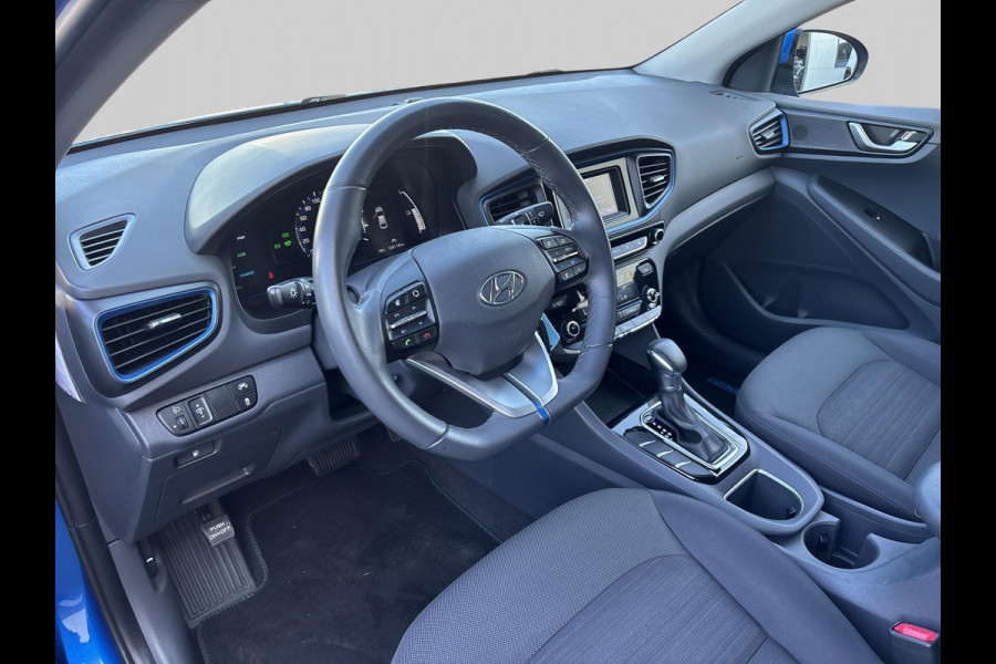 Hyundai IONIQ 1.6 GDi i-Motion  | adaptive cruise control | climate control  | achteruitrijcamera | DAB | Hyundai IONIQ 1.6 GDi i-Motion  | adaptive cruise control | climate control  | achteruitrijcamera | DAB |