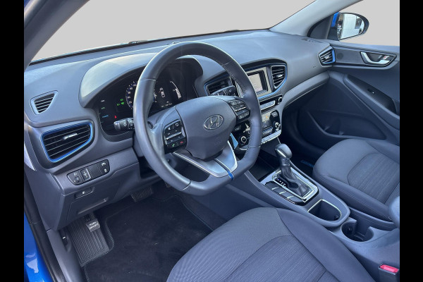 Hyundai IONIQ 1.6 GDi i-Motion  | adaptive cruise control | climate control  | achteruitrijcamera | DAB | Hyundai IONIQ 1.6 GDi i-Motion  | adaptive cruise control | climate control  | achteruitrijcamera | DAB |