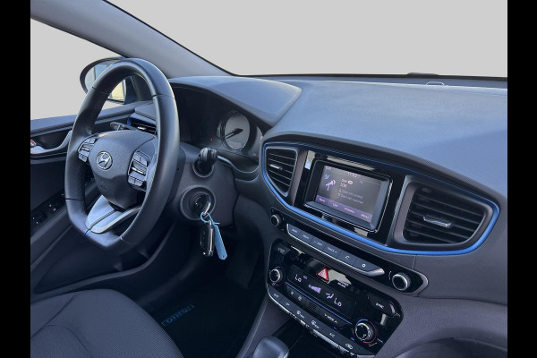 Hyundai IONIQ 1.6 GDi i-Motion  | adaptive cruise control | climate control  | achteruitrijcamera | DAB | Hyundai IONIQ 1.6 GDi i-Motion  | adaptive cruise control | climate control  | achteruitrijcamera | DAB |