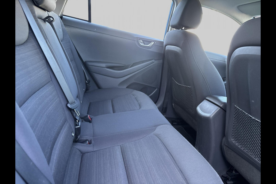 Hyundai IONIQ 1.6 GDi i-Motion  | adaptive cruise control | climate control  | achteruitrijcamera | DAB | Hyundai IONIQ 1.6 GDi i-Motion  | adaptive cruise control | climate control  | achteruitrijcamera | DAB |