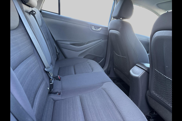 Hyundai IONIQ 1.6 GDi i-Motion  | adaptive cruise control | climate control  | achteruitrijcamera | DAB | Hyundai IONIQ 1.6 GDi i-Motion  | adaptive cruise control | climate control  | achteruitrijcamera | DAB |
