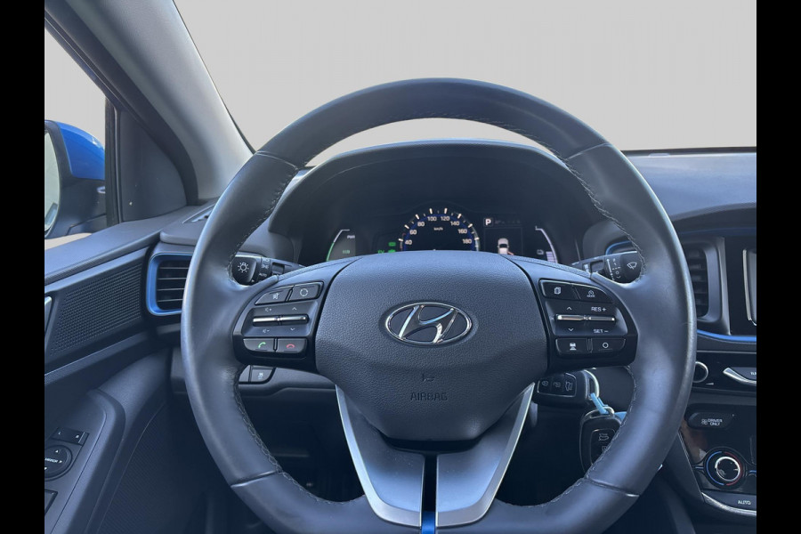 Hyundai IONIQ 1.6 GDi i-Motion  | adaptive cruise control | climate control  | achteruitrijcamera | DAB | Hyundai IONIQ 1.6 GDi i-Motion  | adaptive cruise control | climate control  | achteruitrijcamera | DAB |